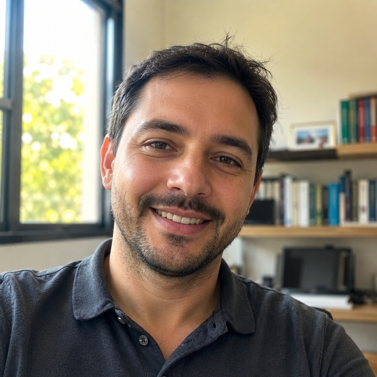 Pr. Marcos Oliveira